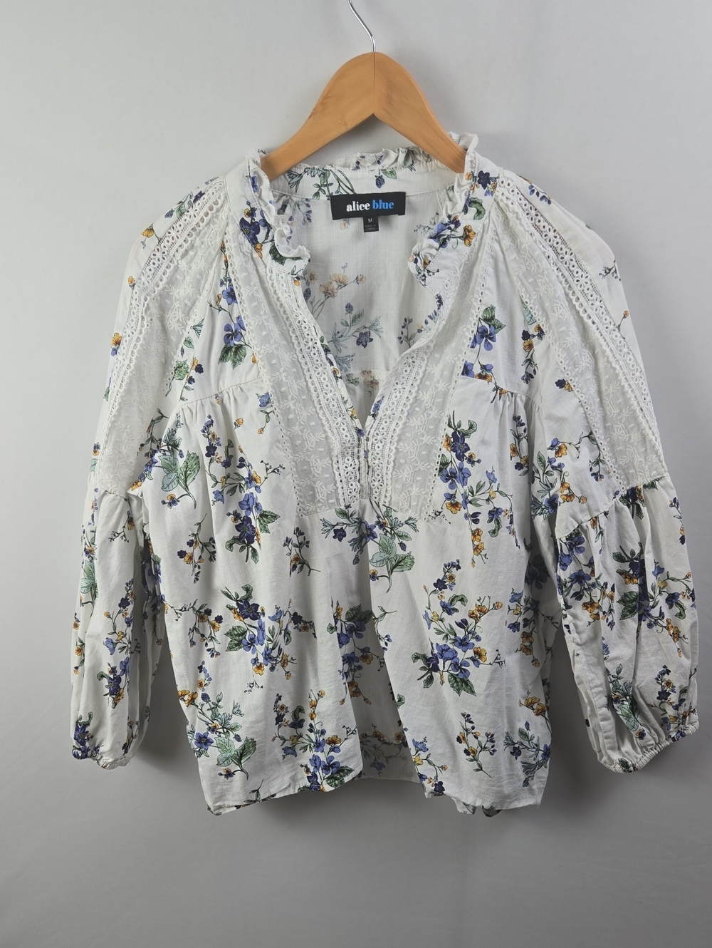 Alice Blue Floral Printed Lace Trim Blossom Peasant Blouse Sz M Prairy Cottage